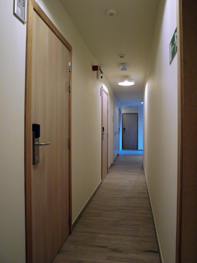 Hotel Ladeuze Лёвен Экстерьер фото